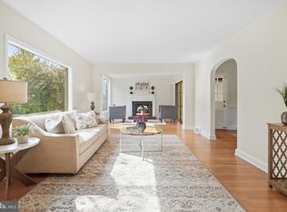 6912 Greenvale St NW, Washington, DC 20015