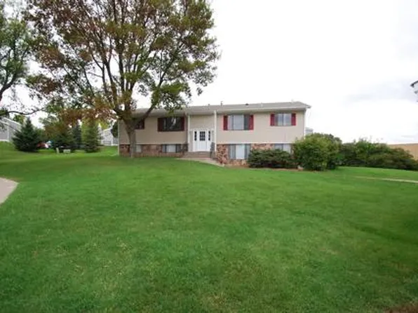 378 Dexter Dr, Long Lake, MN 55356