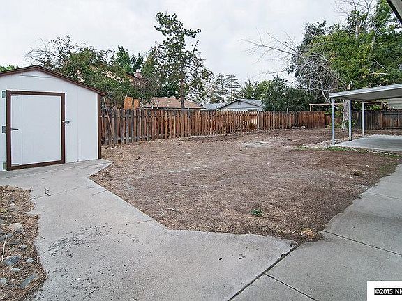 3rd image of 915 La Sierra Dr