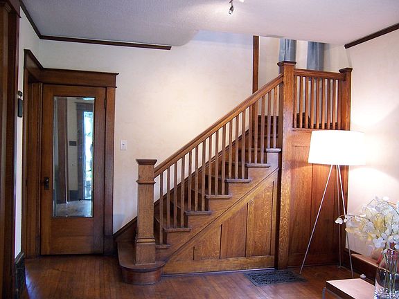 Entry Foyer