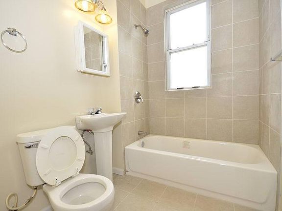3rd image of 6826 S Michigan Ave #2