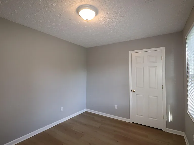 208 Mariwood Ct — Photo 11