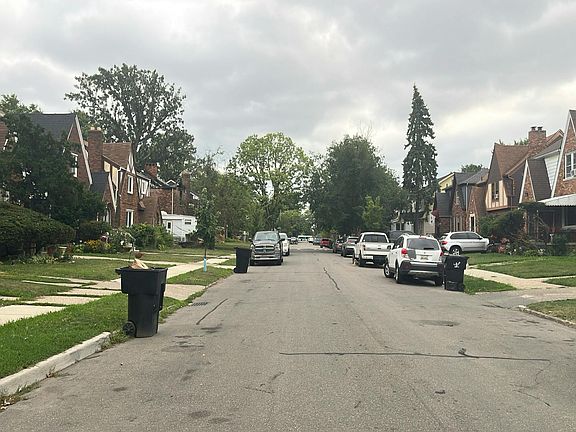 4th image of 5298 Berkshire St