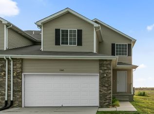 7240 Dorchester Ct, Lincoln, NE 68521