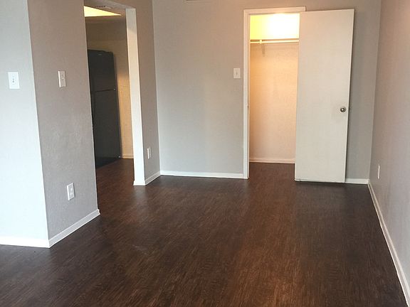 2nd image of 3013 W Walnut Hill Ln APT 1818