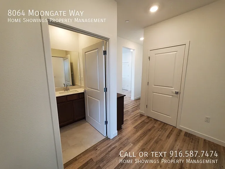 8064 Moongate Way — Photo 15