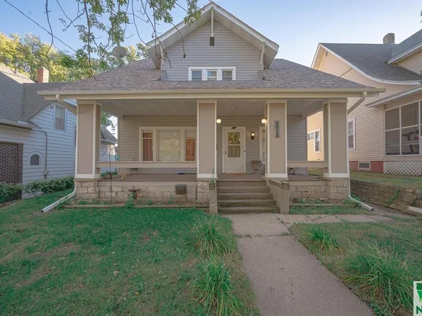 1018 28th St, Sioux City, IA 51104