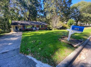 1381 Longview Dr, Gainesville, GA 30501