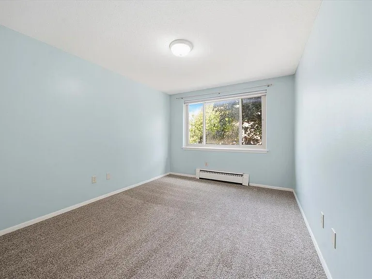 4400 Upton Ave S #202 — Photo 21