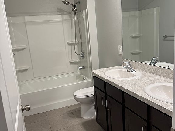 5th image of 5744 Cape Primrose Dr