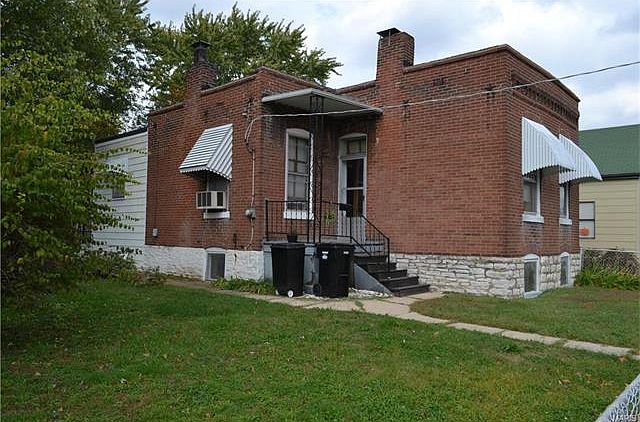 1st image of 749 Regina Ave