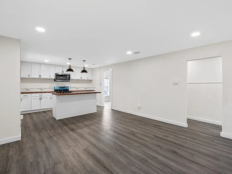 3418 Lasker Ave — Photo 5