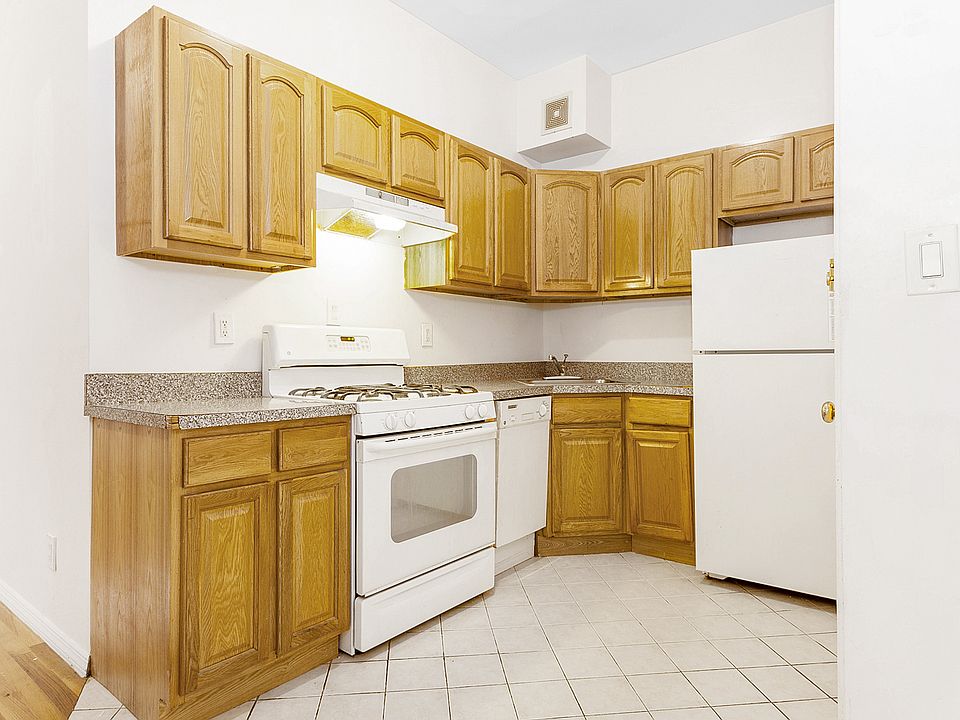 1st image of 305 E 56th St APT 4R