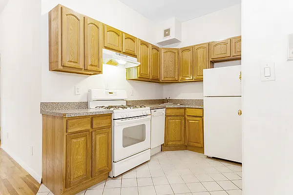 Rented by Compass | media 4