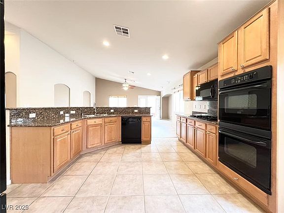 3rd image of 8161 Cane Creek Mill Ct