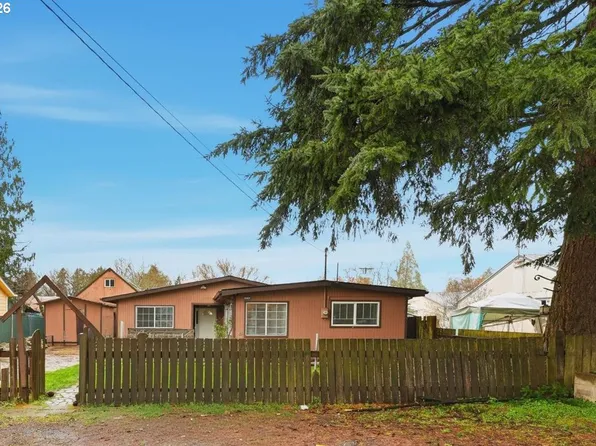 6401 SE Hazel St, Portland, OR 97206