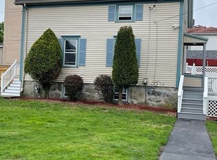 24 Montaup St, Fall River, MA 02724