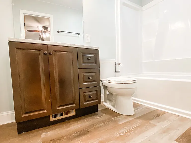 203 E Florida St — Photo 11