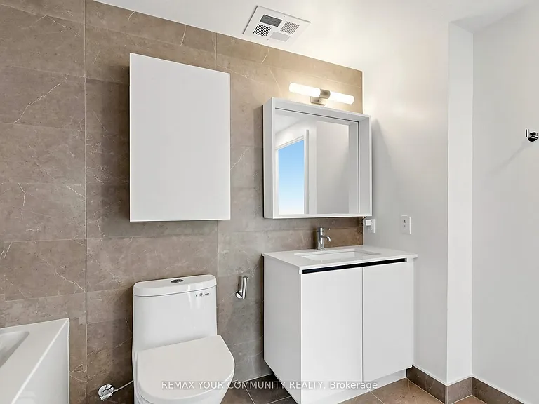 35 Parliament St #2504 — Photo 17