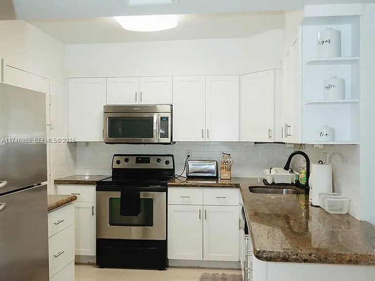 3725 S Ocean Dr #1019 — Photo 17