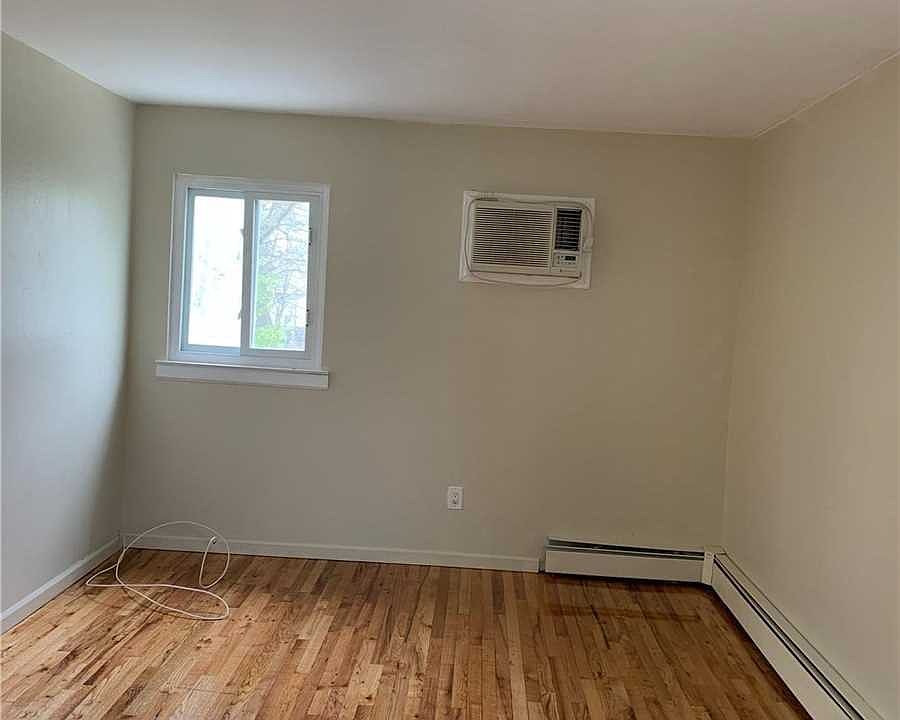 1st image of 191 Washington Ave