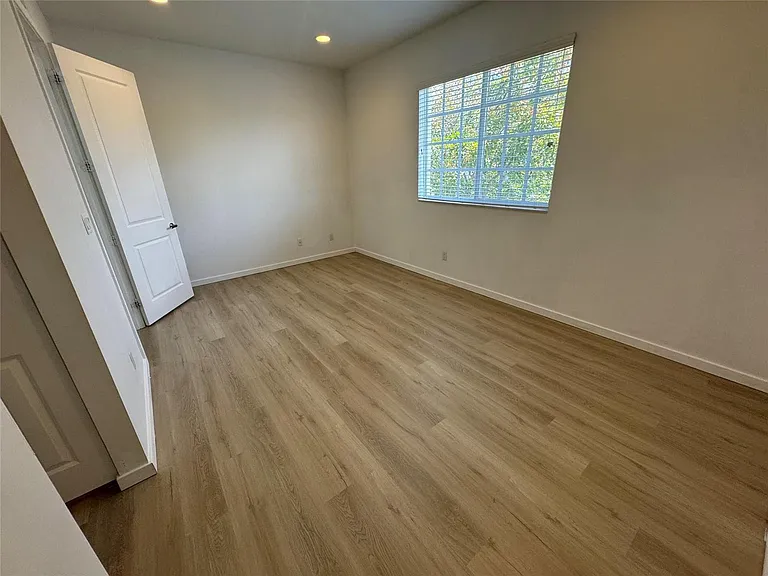 2675 SW 81st Ter #2683 — Photo 30