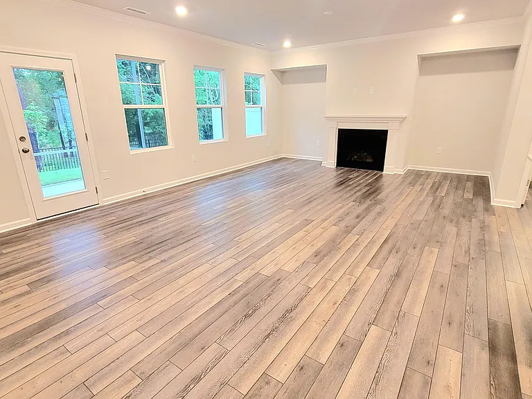 175 Tumbling Rock Way — Photo 4