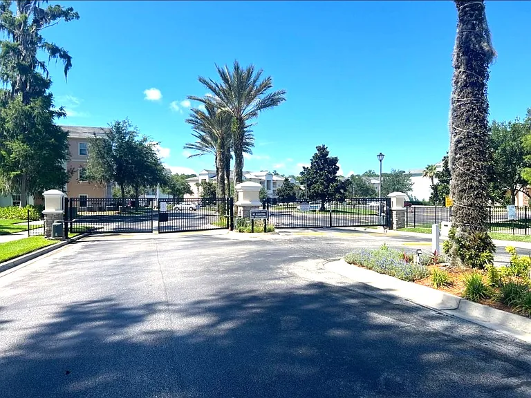 4966 Key Lime Dr #302 — Photo 1