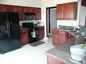 5th image of 2109 Country Brook Ln