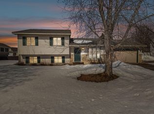 543 Chestnut Dr, New Richmond, WI 54017