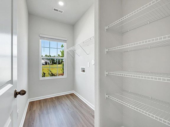 5th image of 9181 Ava Dr