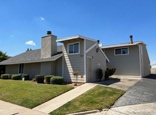 272 E El Paso Ave UNIT 102, Fresno, CA 93720
