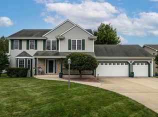 6611 Bald Eagle Rd, Racine, WI 53406