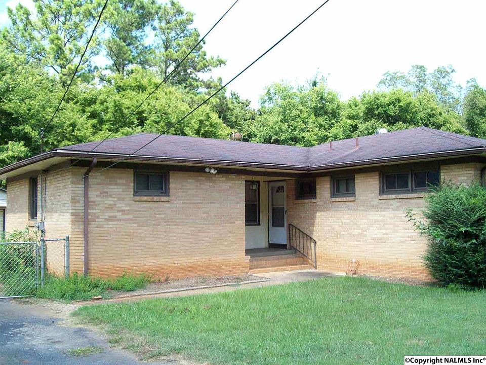 1st image of 4614 Rutledge Dr NW