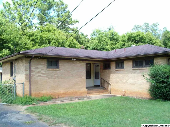 4614 Rutledge Dr NW, Huntsville, AL 35816