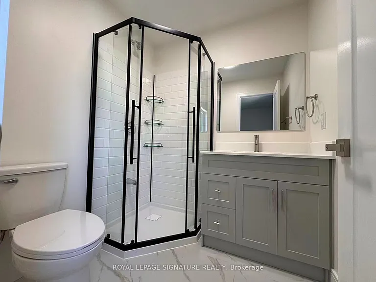 53 Bishop Ave #3 — Photo 13
