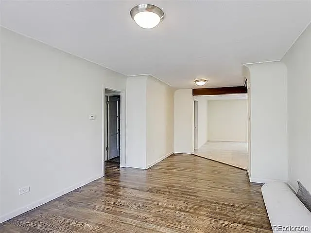 3 bed, 1272 sqft, $2,995 — Photo 3