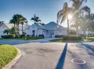 4755 Saint James Ave, Vero Beach, FL 32967