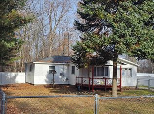 6361 Robin Dr, Harrison, MI 48625