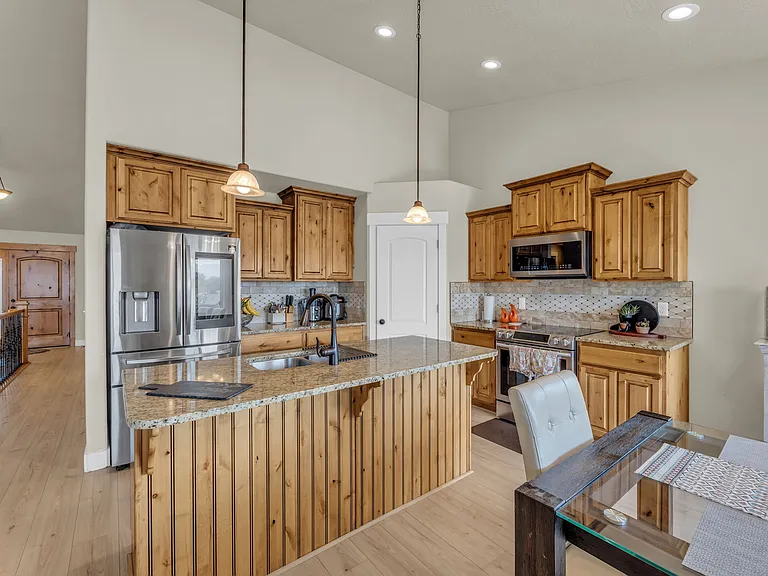 11176 S Shilling Ave — Photo 10
