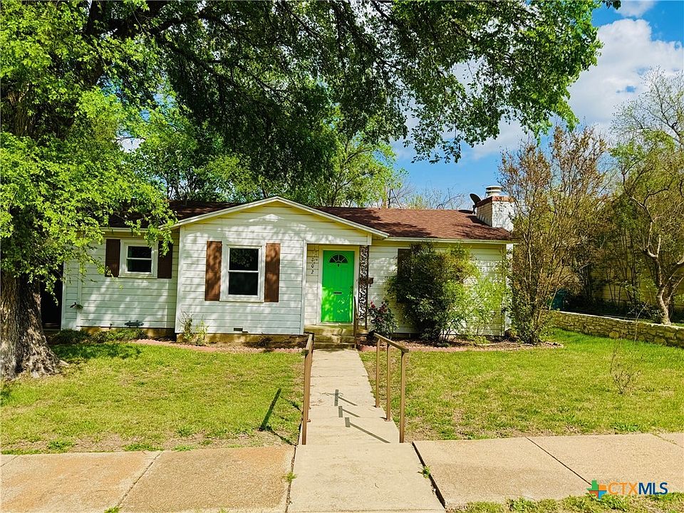 1st image of 302 N 28th St
