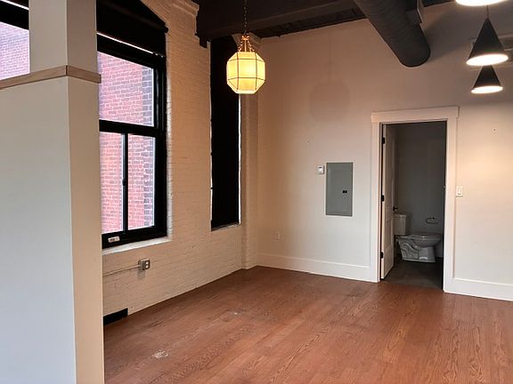 4th image of 54 Union St #306