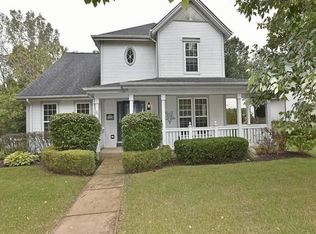 3060 Hampshire Ln, Waukegan, IL 60087