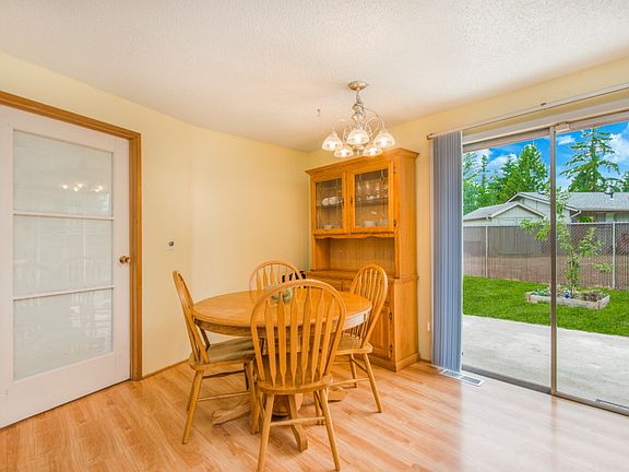 5th image of 25305 181st Ave SE