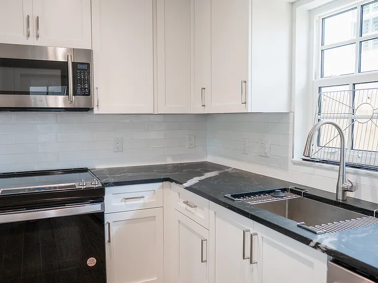 4819 W San Miguel St — Photo 97