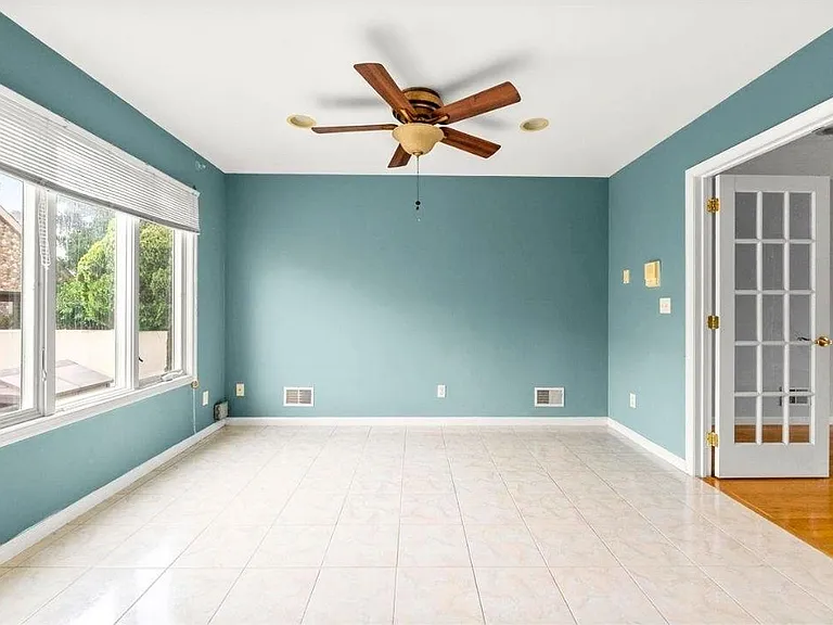 2 Hops Commons Ct — Photo 15