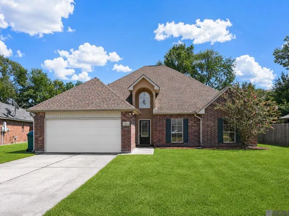 10064 Park Ridge Dr, Denham Springs, LA 70706