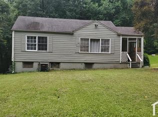 4052 Sunset Dr SW, Atlanta, GA 30331