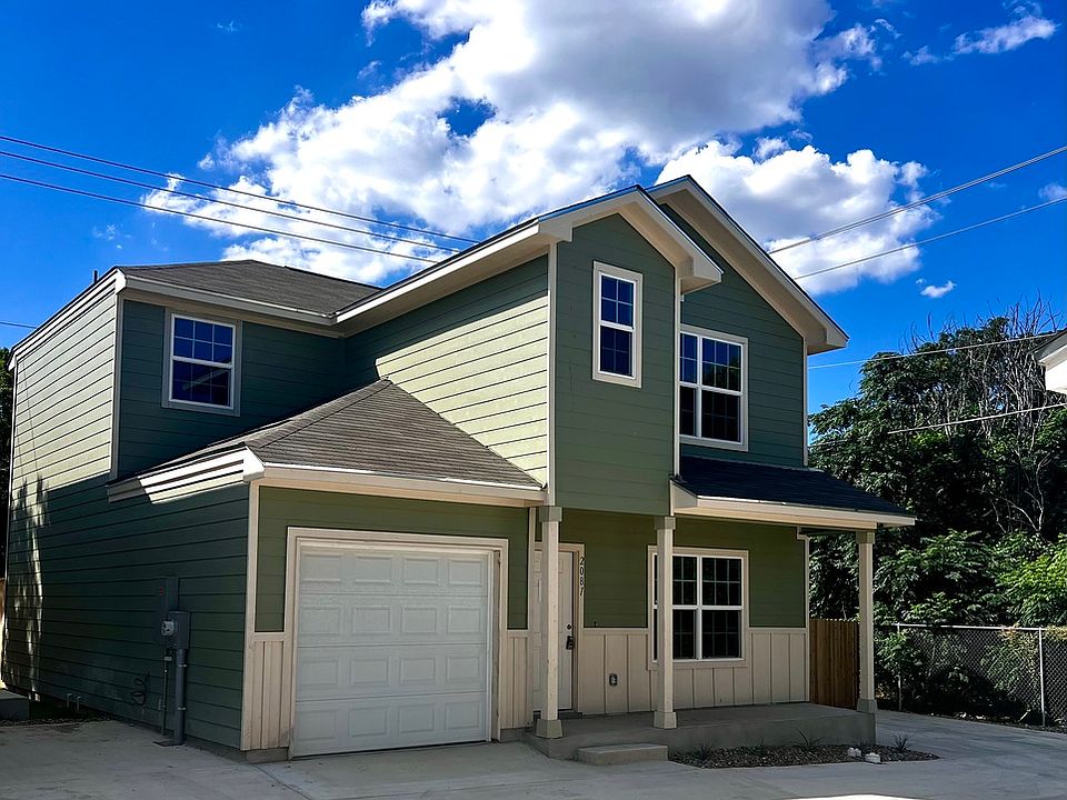 1st image of 2081 Silver Oak Dr