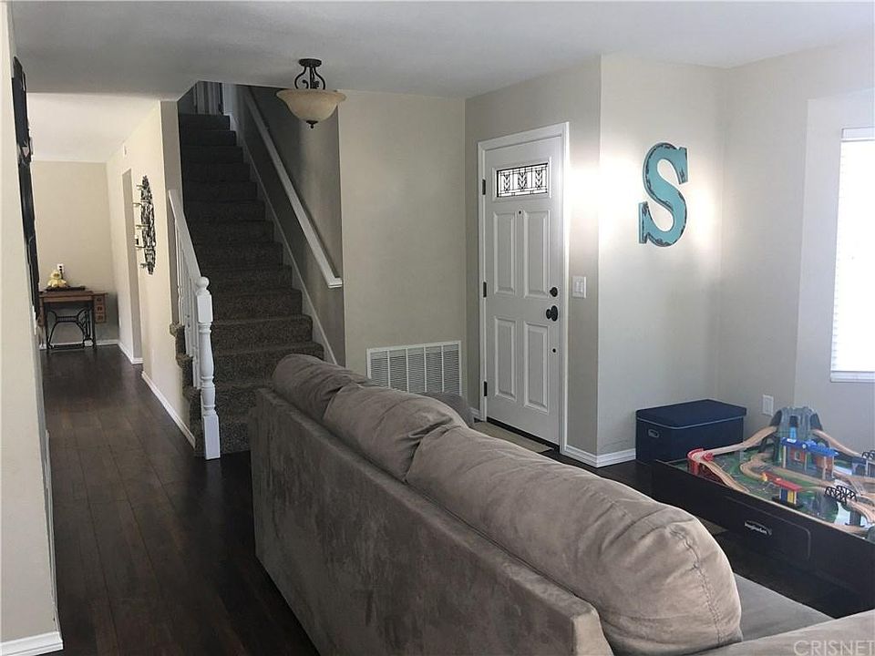 28722 Meadowgrass Dr, Castaic, CA 91384 Zillow